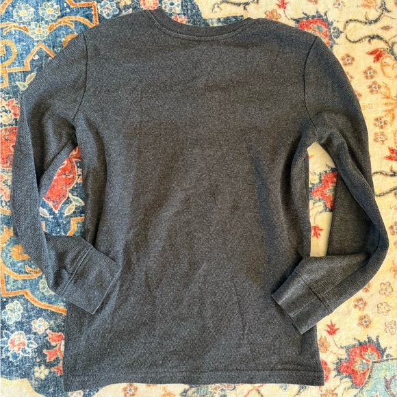 280 Tommy Bahama Kids Gray Long Sleeve Henley 10 12 Large Cozy Fall Winter - Picture 2 of 4